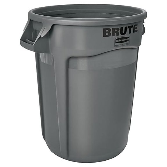 rubbermaid brute 32 gallon trash can